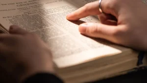 Esses nomes bíblicos têm significados que vão tocar seu coração