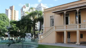 “Até quando?”: exposição no Museu Mineiro dá voz a quem o mundo insiste em calar