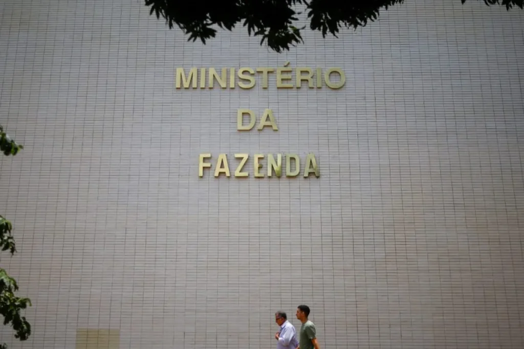 Governo muda de ideia e reverte parte das medidas sobre o aumento do IOF governo muda de ideia e reverte parte das medidas sobre o aumento do iof 8623cd40