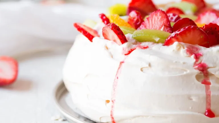 merengue de morango a sobremesa mais leve e irresist vel do ver o 77af7092