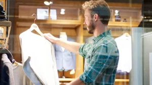Moda masculina 2025 traz estilo ousado com mix de clássico e esportivo