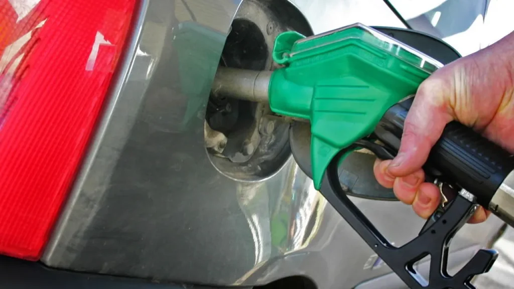 Nova ferramenta ajuda os motoristas a identificar se o combustível é bom ou adulterado nova ferramenta ajuda os motoristas a identificar se o combust vel bom ou adulterado fdddd830