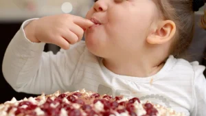 Está de mau-humor? Esses alimentos podem realmente fazer você mais feliz