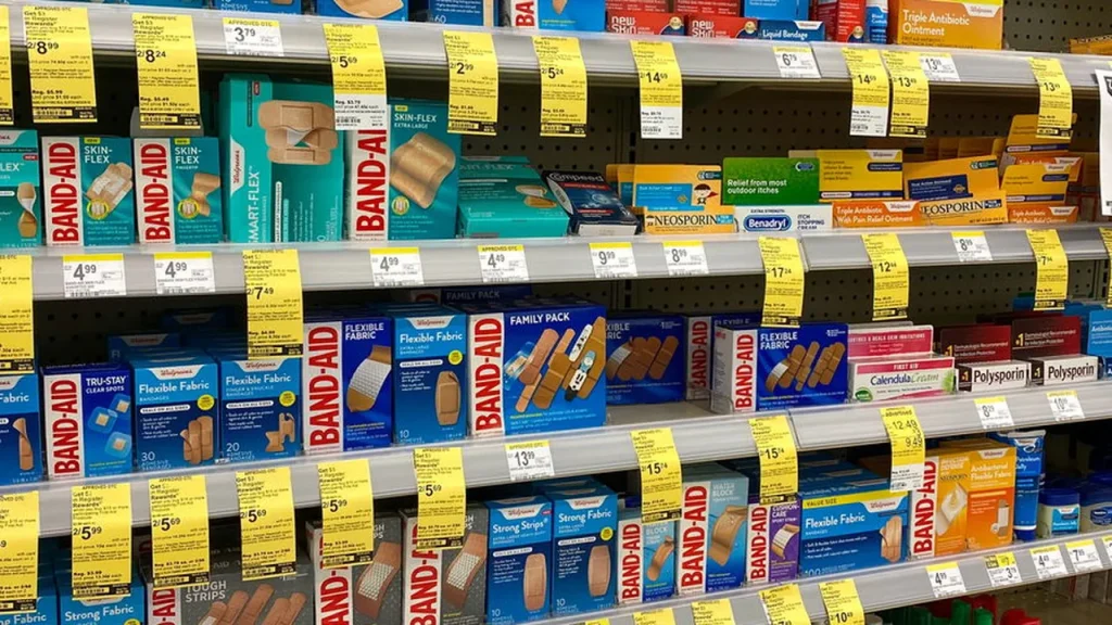 se voc mora nessas cidades pode ser afetado pelo fechamento de mais de 20 redes de farm cias a20a3cd5