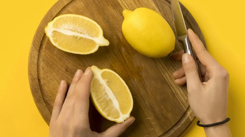 O que você está desperdiçando ao jogar a casca do limão no lixo o que voc est desperdi ando ao jogar a casca do lim o no lixo 4f00b10f