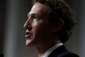 Zuckerberg sonha alto: Meta anuncia corrida pela ‘superinteligência’ de IA e novas contratações
