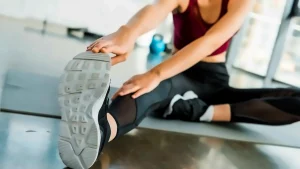 4 exercícios rápidos para fortalecer o corpo inteiro em apenas 5 minutos