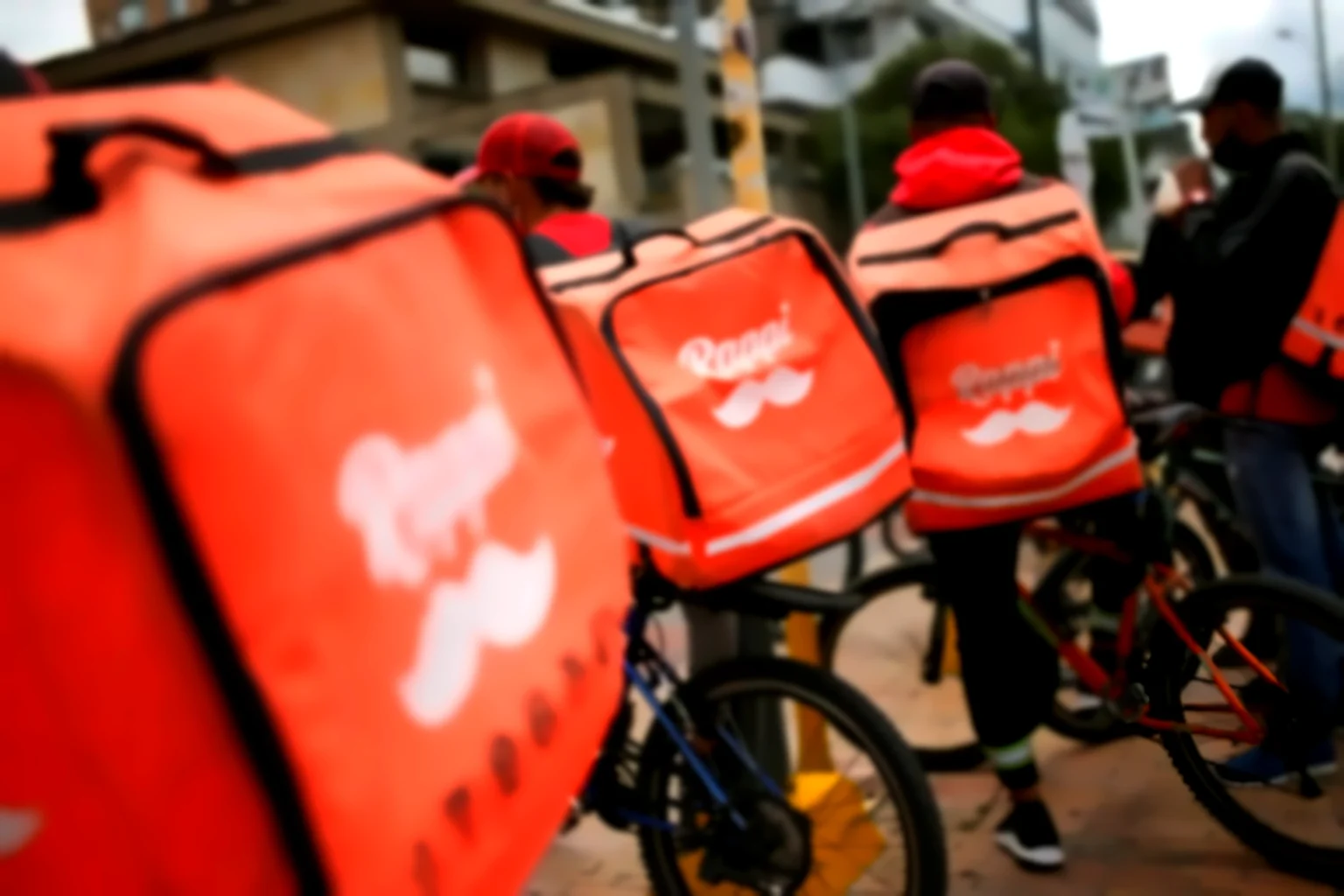 Amazon compra participação na Rappi e reforça estratégia de expansão no mercado latino-americano Amazon compra participação na Rappi e reforça estratégia de expansão no mercado latino-americano