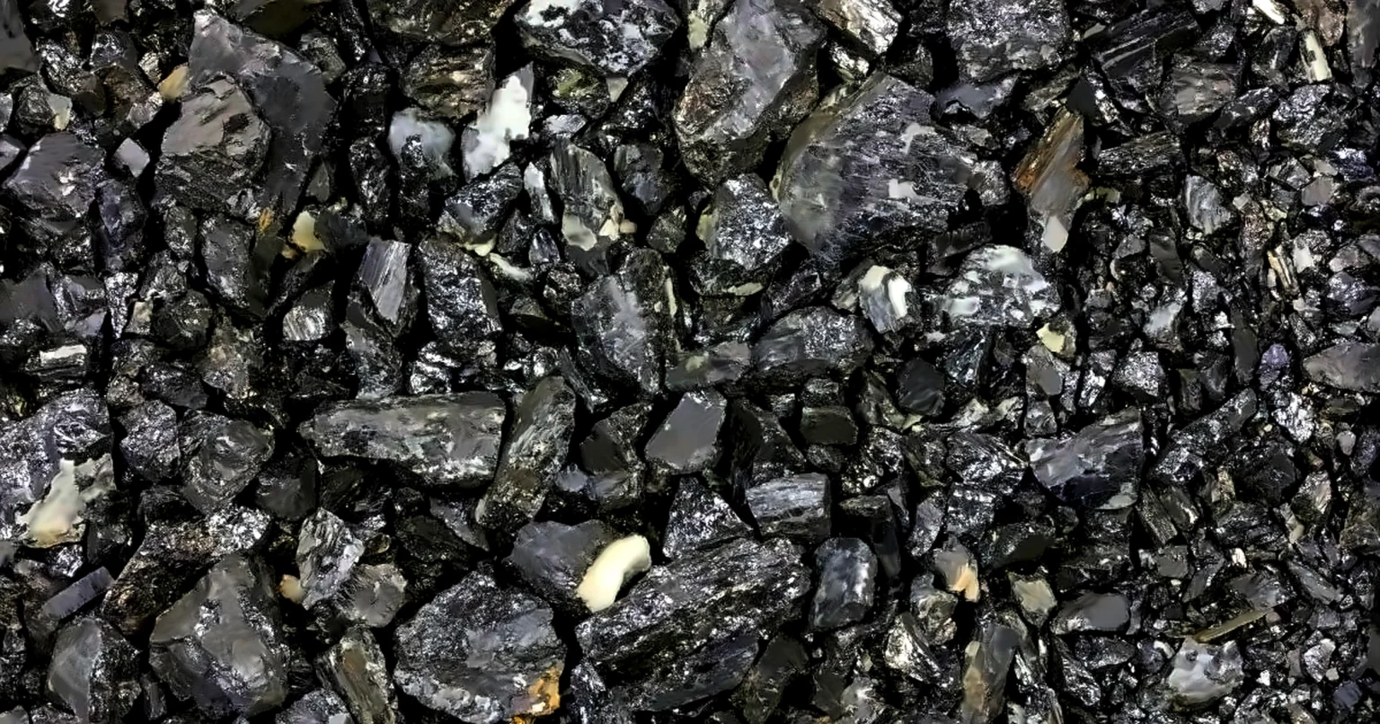 Mineradora amplia projeções na extração de nióbio e terras raras em Minas Gerais