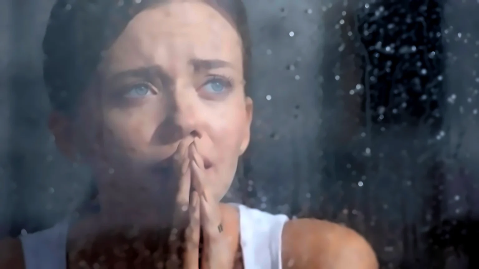 Psicóloga alerta sobre saúde mental dos jovens e aumento de autolesões