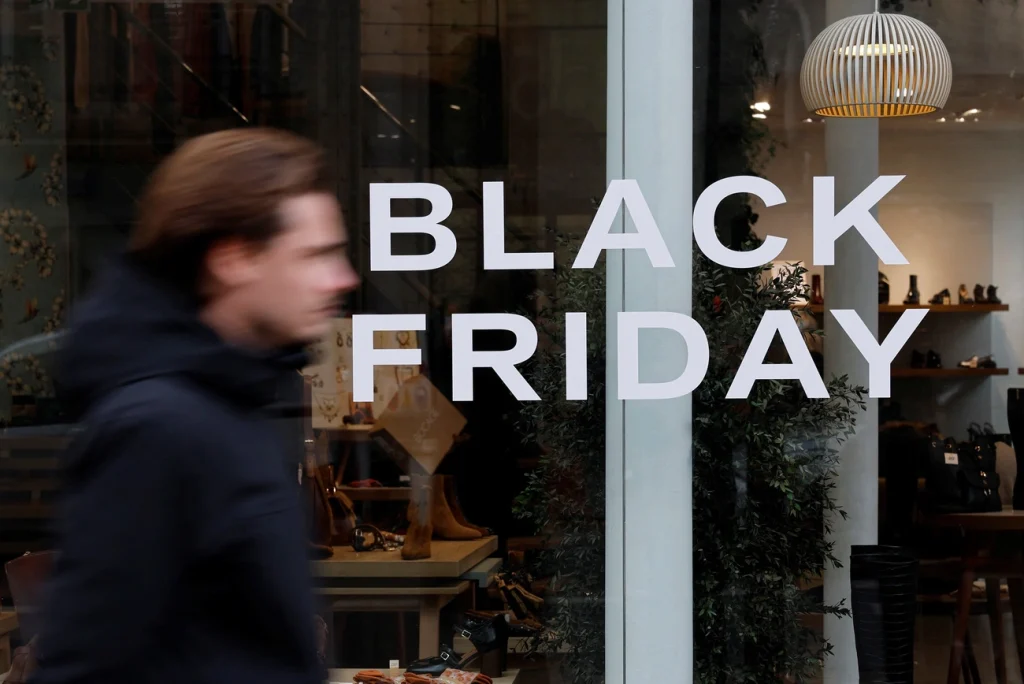 Anatel e Receita flagram 4,2 mil itens irregulares na Black Friday dos marketplaces Anatel e Receita flagram 4,2 mil itens irregulares na Black Friday dos marketplaces