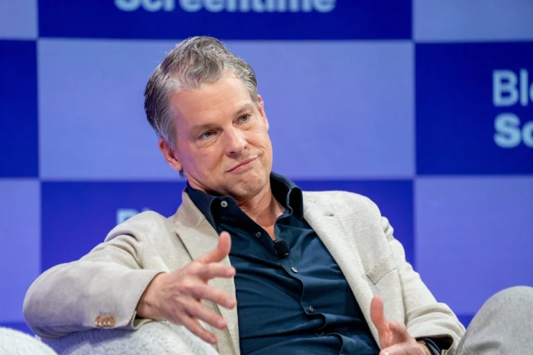 Aposta da Netflix na Warner não é sobre Hollywood, é sobre o Google, diz analista