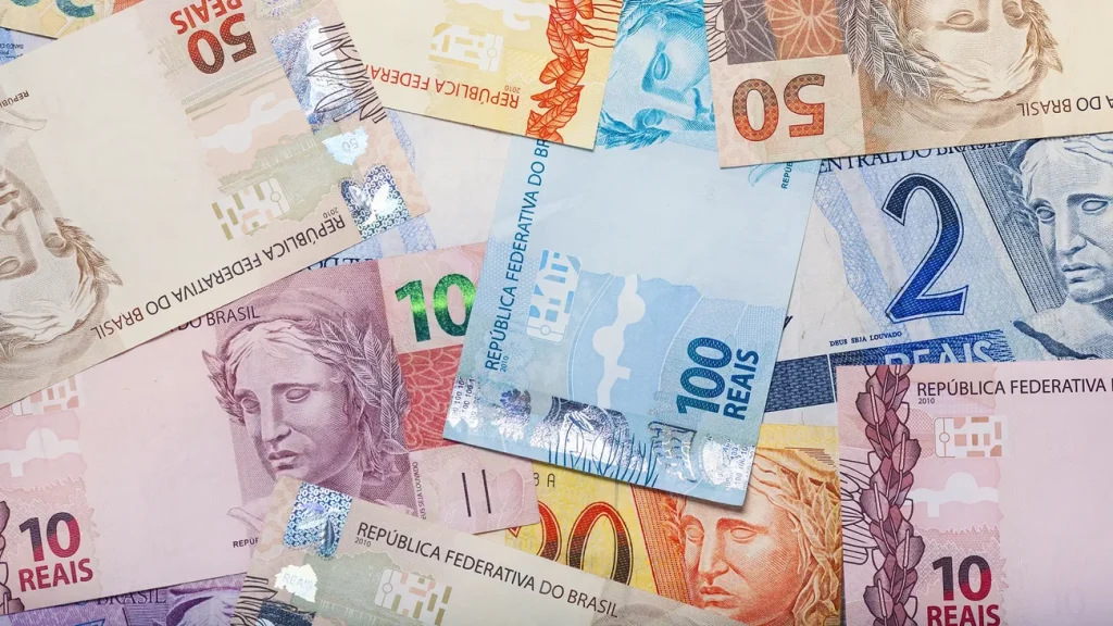 Governo revisa para baixo projeção do salário mínimo de 2026; entenda a correção Governo revisa para baixo projeção do salário mínimo de 2026; entenda a correção