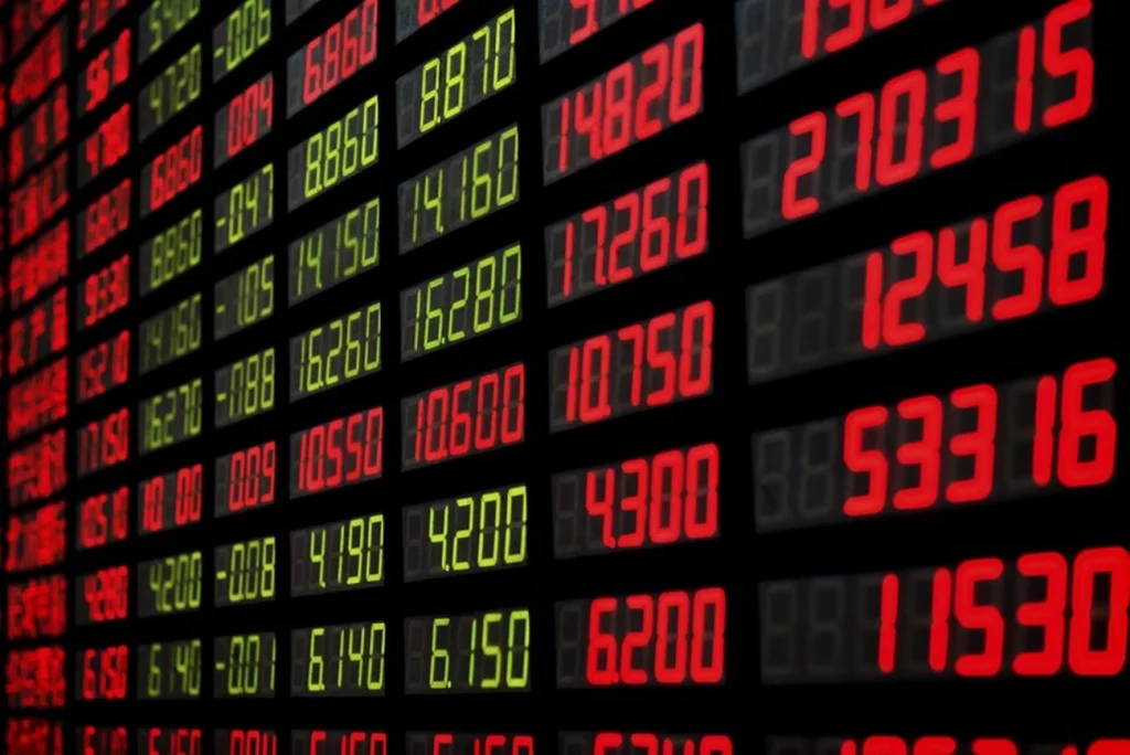 Ibovespa enfrenta nova queda hoje com juros e eleição no centro das atenções Ibovespa enfrenta nova queda hoje com juros e eleição no centro das atenções