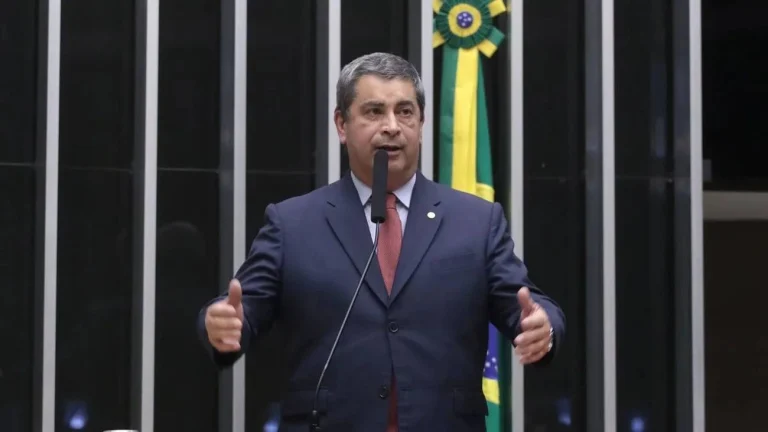 Coronel Tadeu assume cargo de Carla Zambelli agora, entenda o que muda hoje