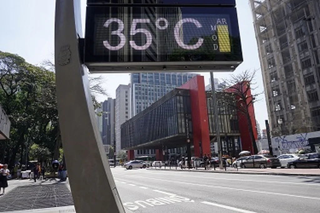 Calor recorde hoje no SP e Rio com até 40ºC