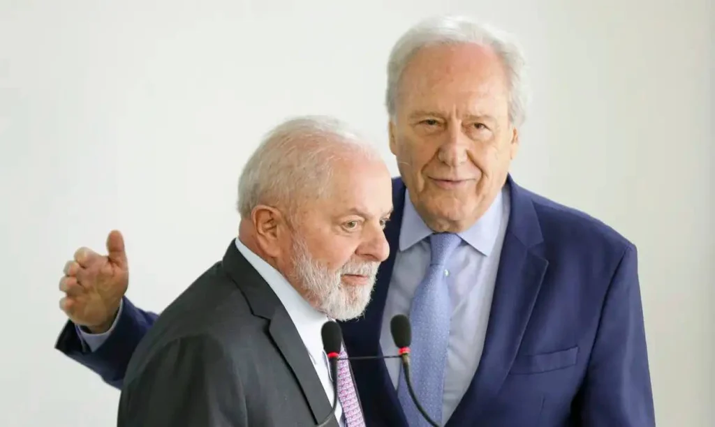 Lewandowski Volta a Advogar com Liberação Prematura