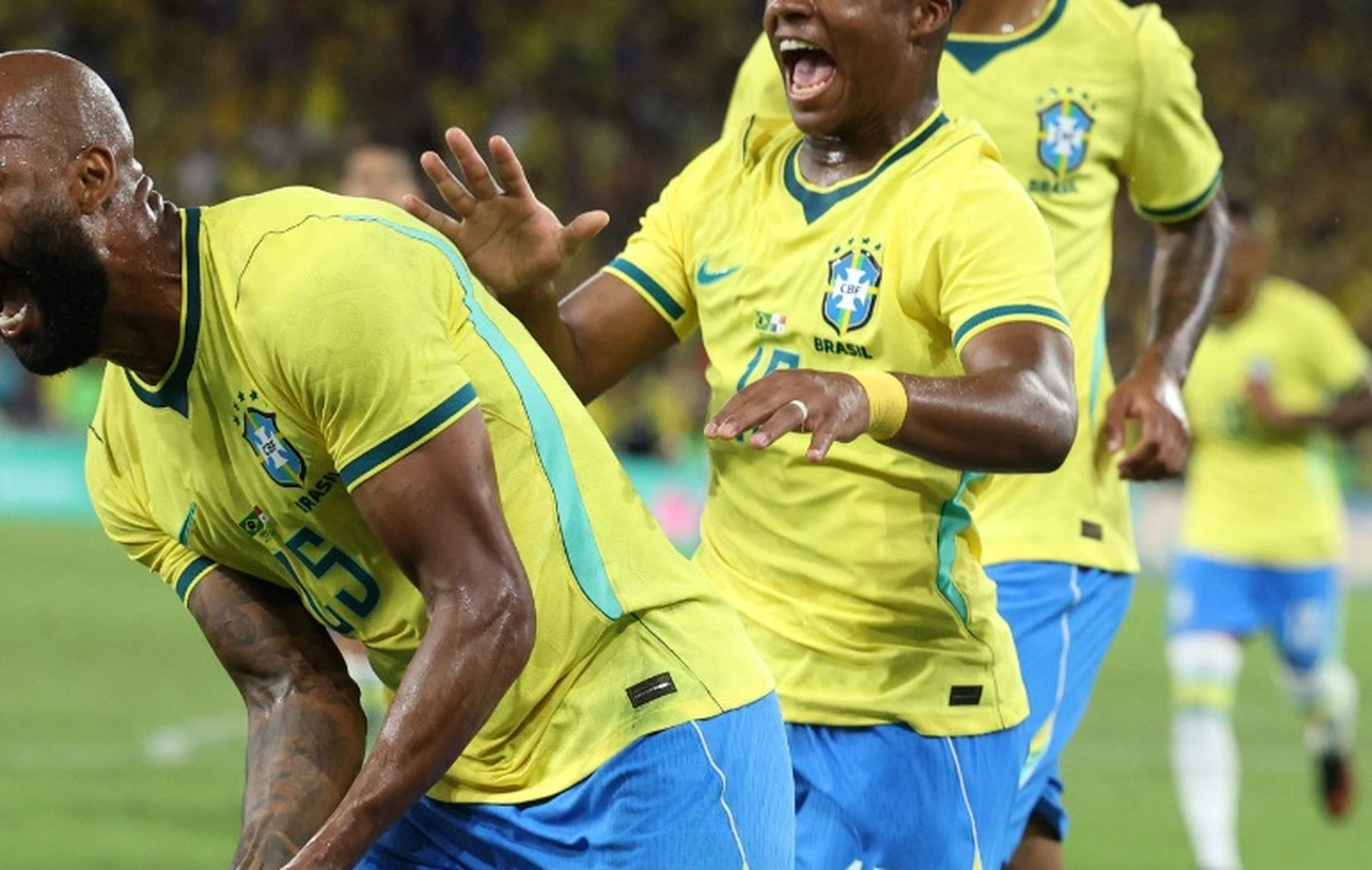 Brasil goleia Panamá por 6 a 2 em amistoso emocionante no Maracanã antes da Copa