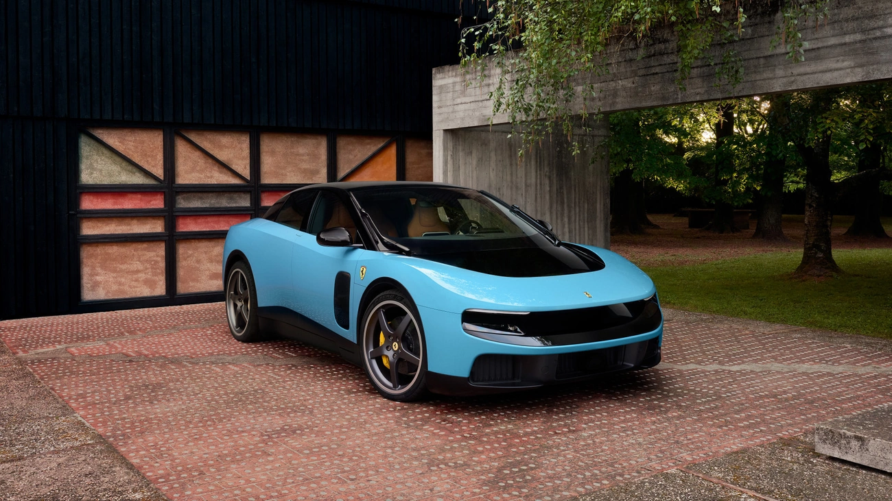 Ferrari lança Luce, seu carro elétrico inovador de €550 mil que pode mudar a história da marca