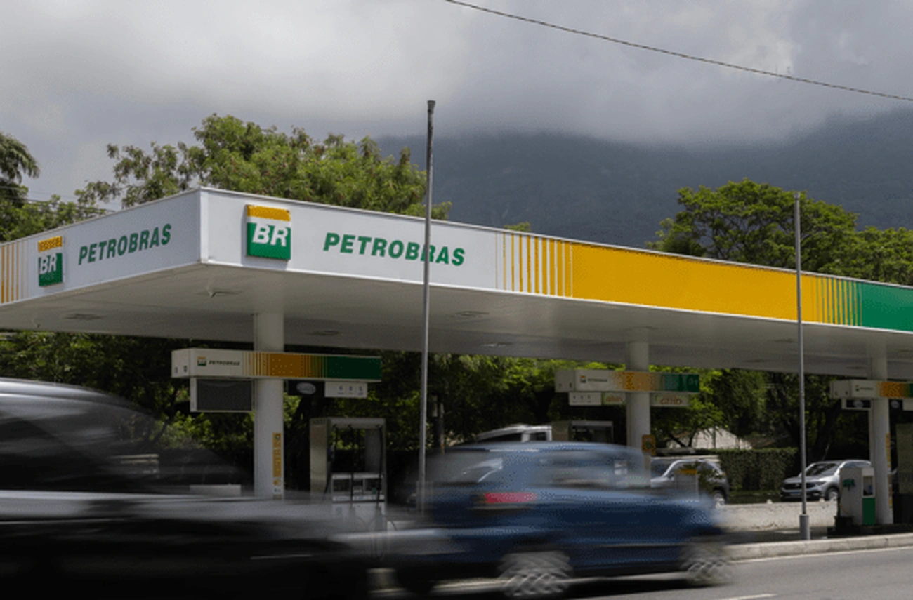 Petrobras reduz preço do diesel em R$ 0,35 por litro hoje, veja novos valores